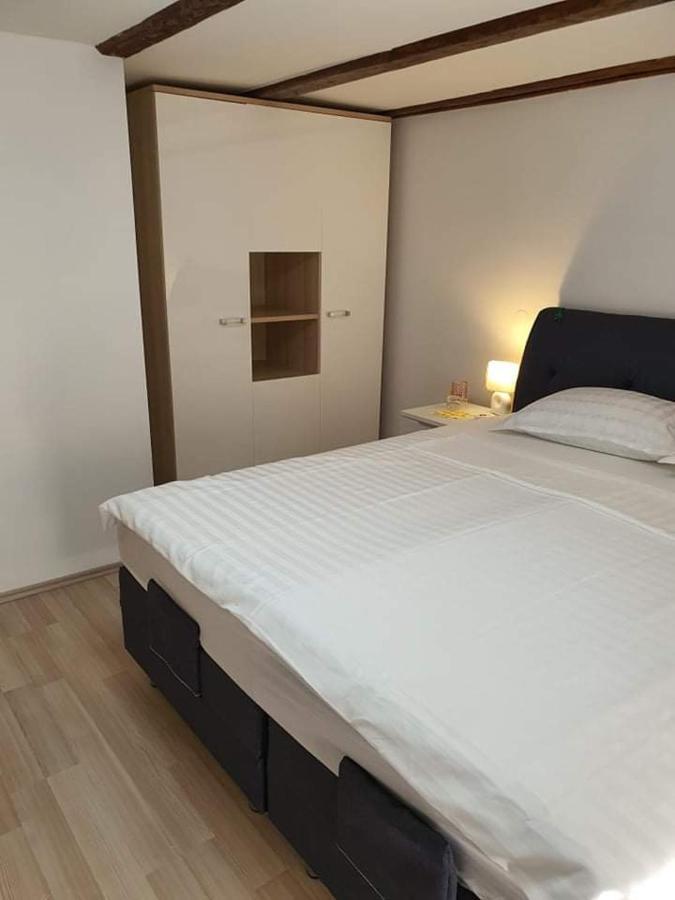 Aldi 4 Apartamento Pula